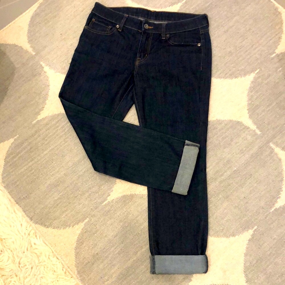 Uniqlo classic straight jean